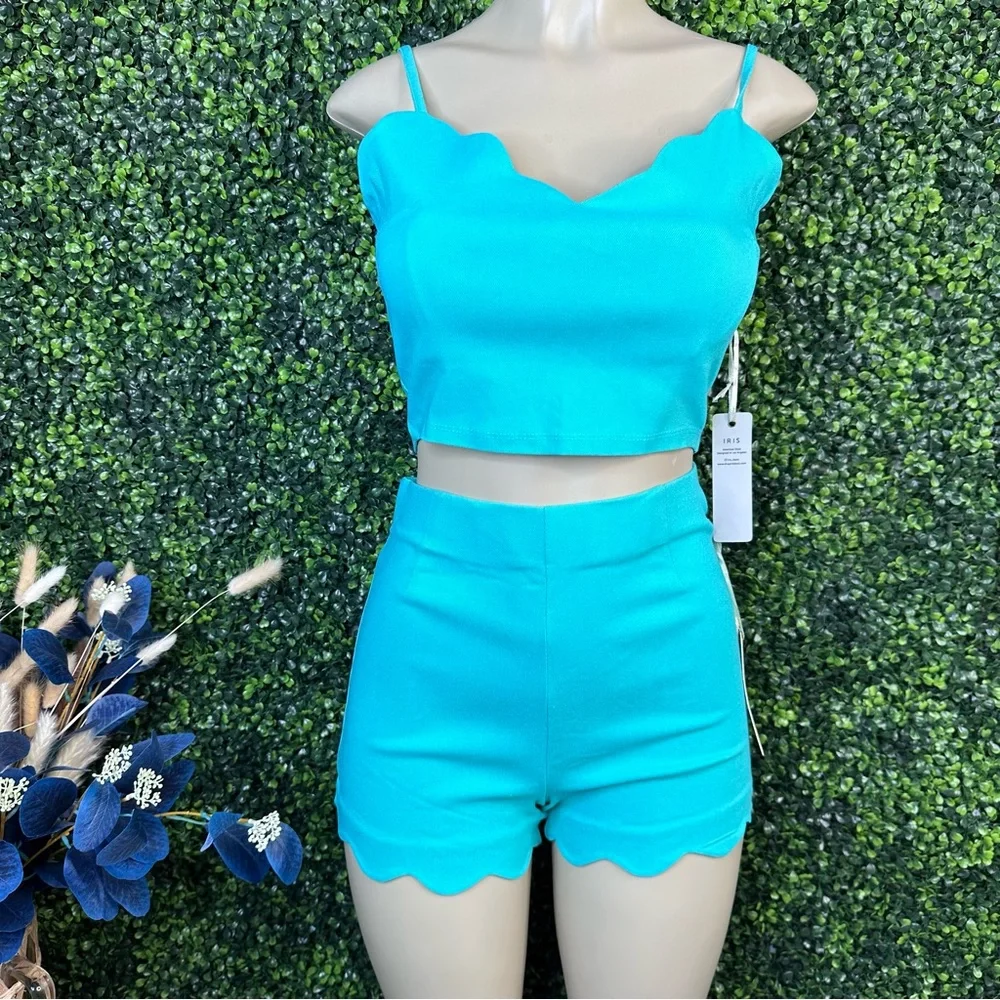 Nwt torquoise  Scalloped Crop Top‎ and Shorts Set resort wear summer